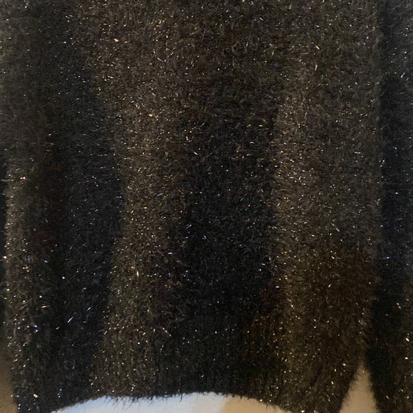 Sugar & Jade black shimmer cropped  sweater size large (12/14) - Picture 2 of 5